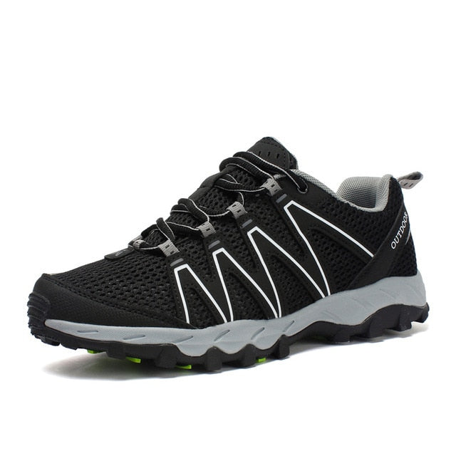 New Ultra Light High Quality Men Hiking Shoes